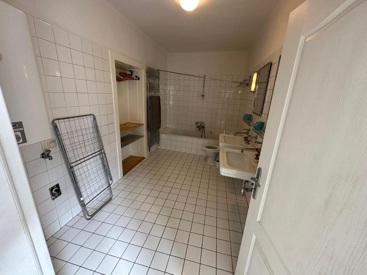 Central Plaza Family Apartment 2 Bedroom Bruckneudorf Екстер'єр фото
